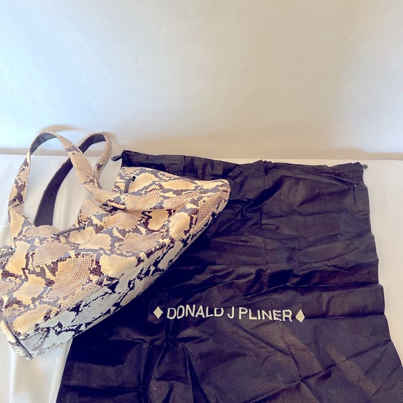 Donald J. Pliner Medium Size Snake Skin (Embossed) Bag - Picture 11 of 16